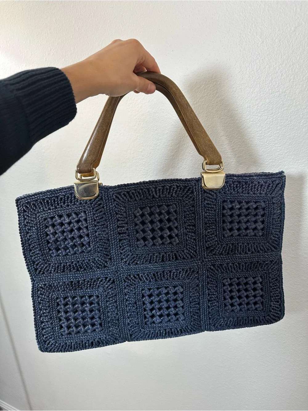 Vintage 70's Navy Blue Woven Raffia Wooden Top handle Bag Made In Italy